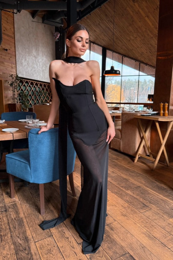 Vestido de gala de malla elástica con vendaje de tul