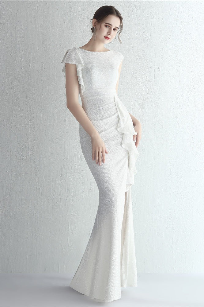 Vestido de gala de sirena con purpurina, cuello alto y abertura