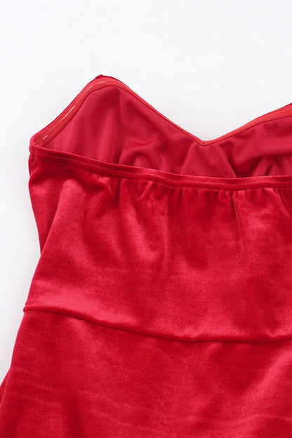 Vestido de fiesta de terciopelo con corsé deshuesado