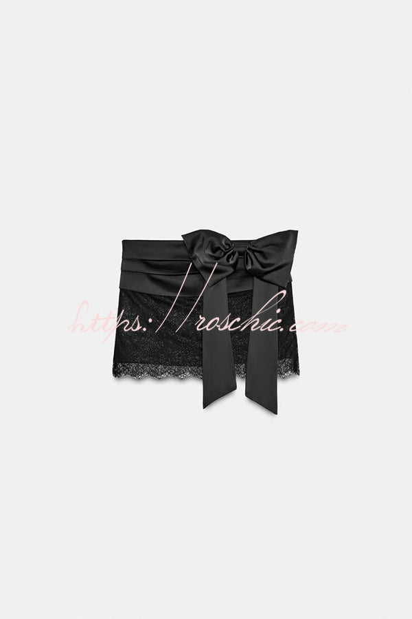 Anna Satin Bow Appliqu¨¦ Mid Rise Lace Hem Mini Skirt