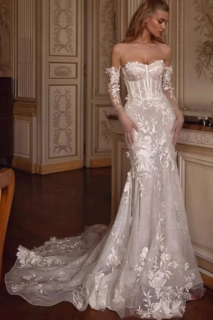 Vestido de novia estilo sirena de encaje bohemio con cola