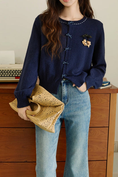 Retro Detail O Neck Cardigan