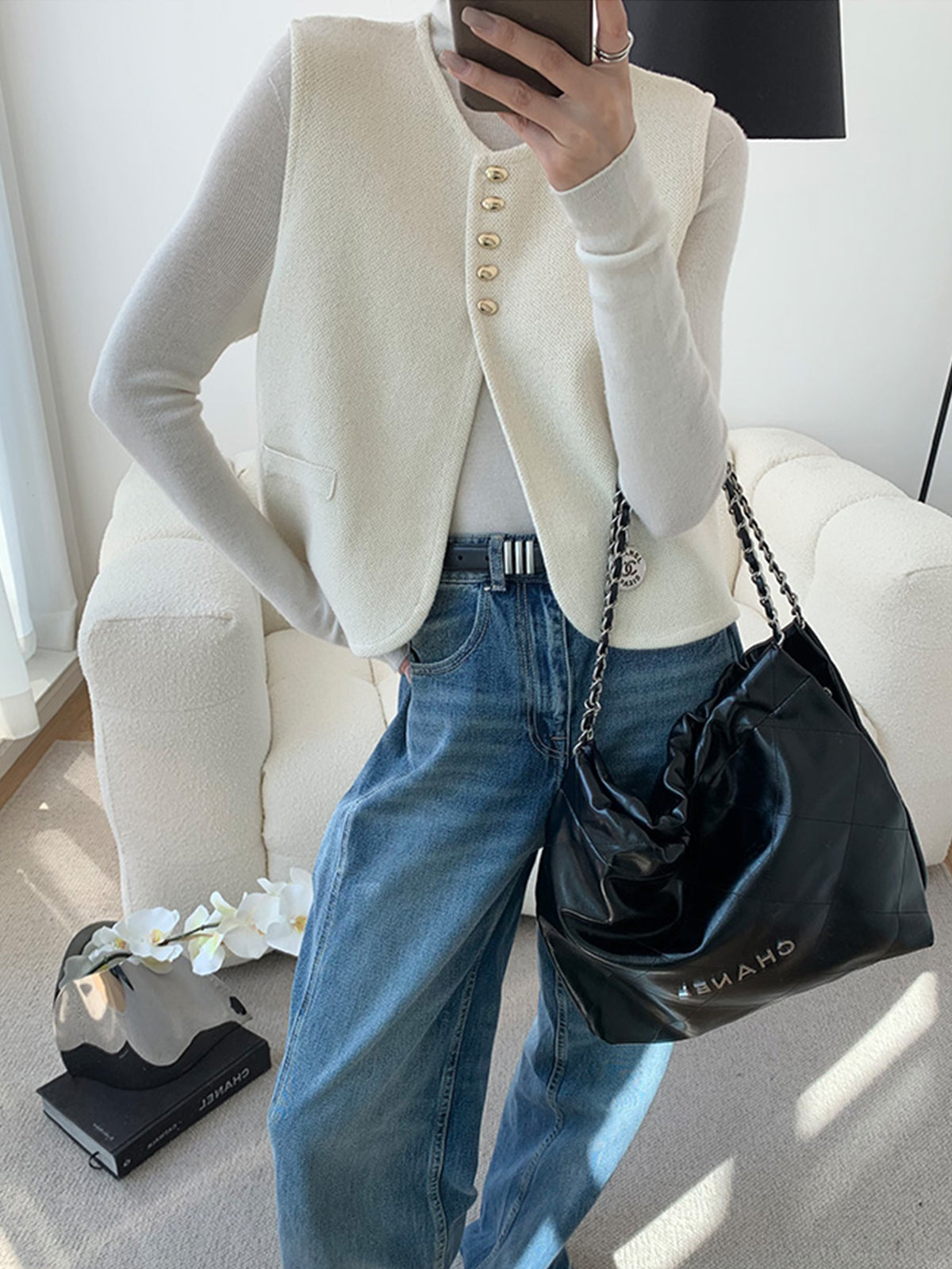 Chaleco elegante con aberturas