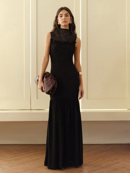 Vestido sin mangas con panel de rosetones