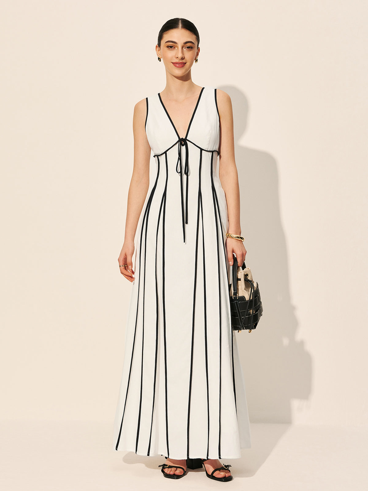 Vestido con Ribetes en Contraste y Bolsillos