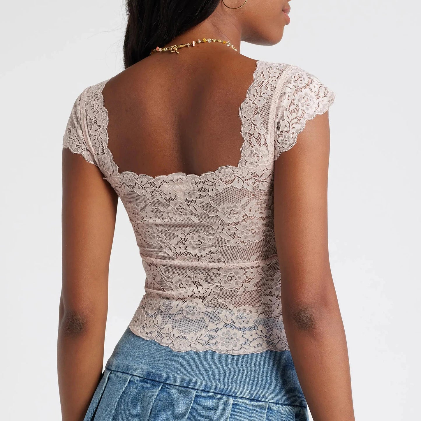 Lace Trim Short Sleeve Crop Top