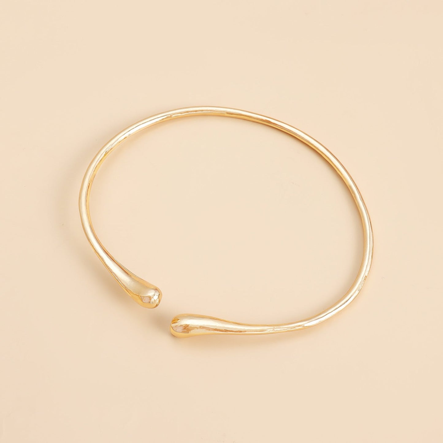 Pulsera Minimalista Abierta Ajustable