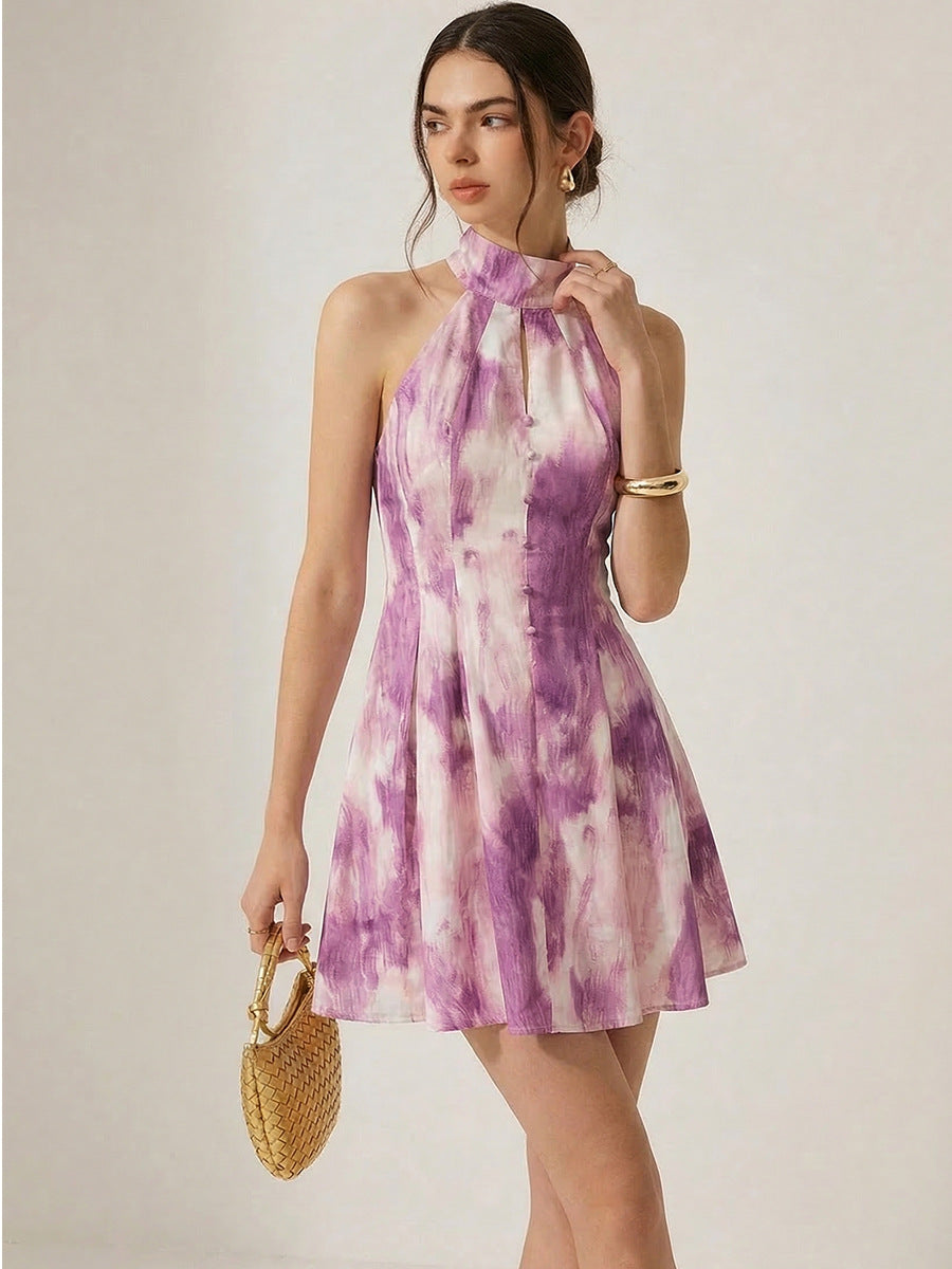 Minivestido fluido sin mangas con escote halter y corte en A