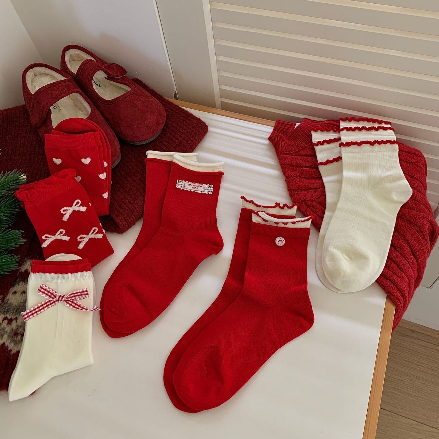 Calcetines adorables holgados de media pantorrilla con moño