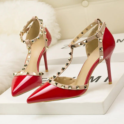 Rivet Pointed Toe Designer Hollow Red Fine High Heel  High Heel