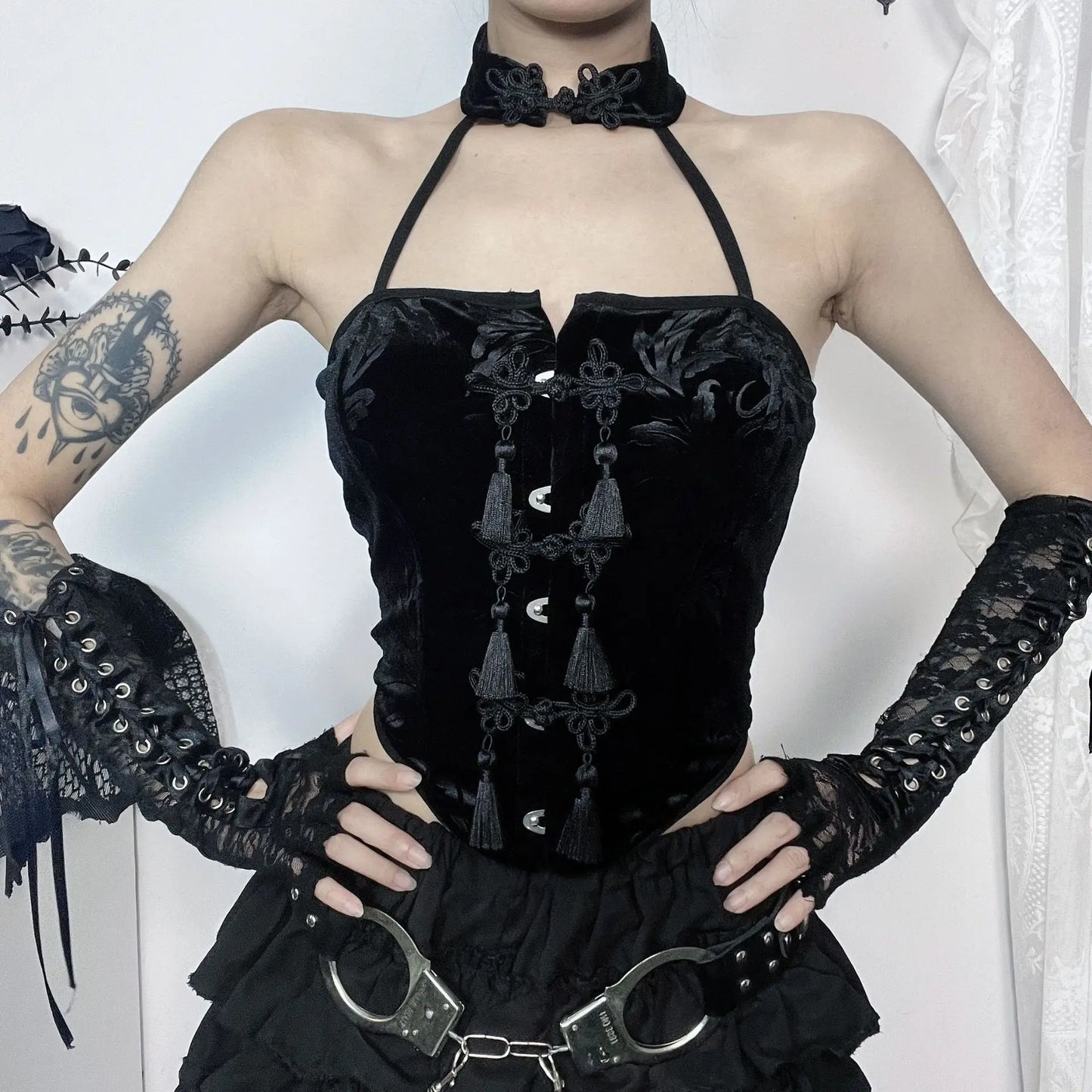 New Arrival Spicy Girl Gothic Style  Choker Neck Black Button Crop Top