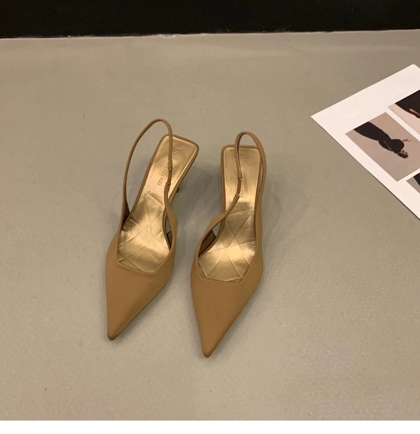 Summer Autumn Solid Color Banquet Pointed Toe  Comfortable Casual Slip-on Shoes Low Heel Pumps