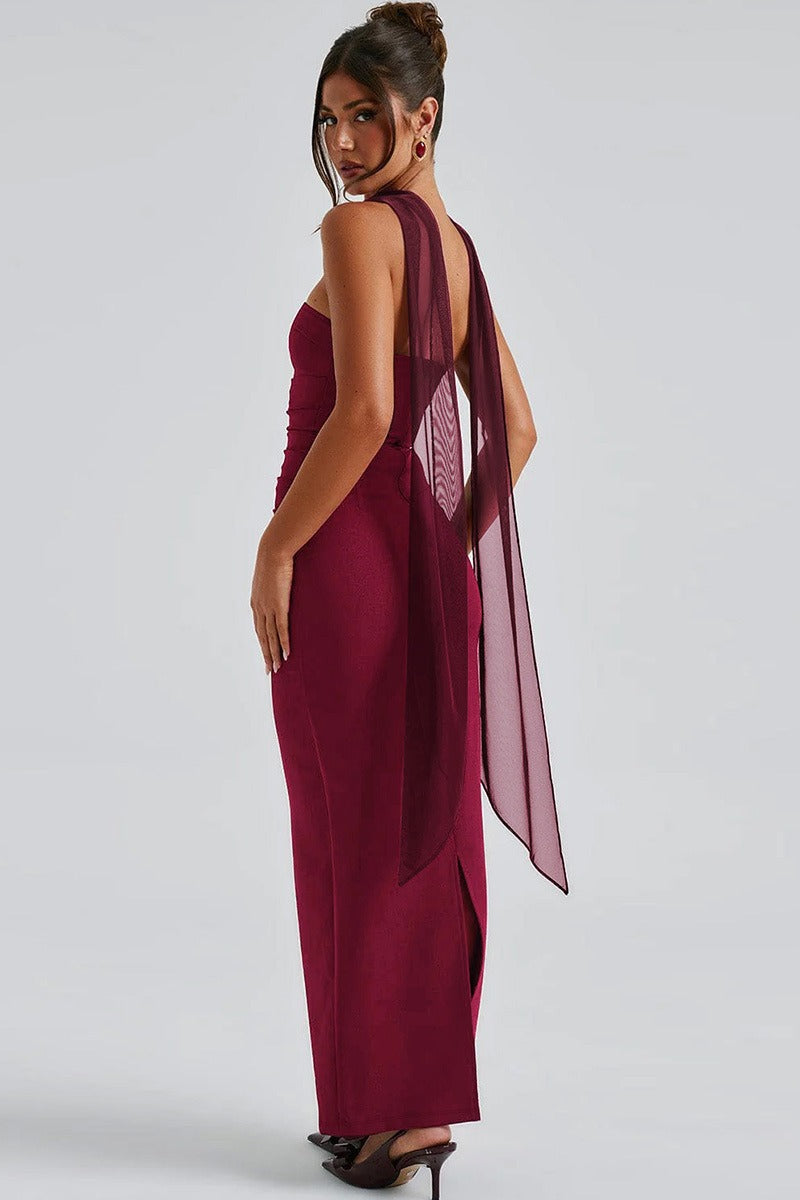 Vestido de gala tipo bustier con mangas transparentes