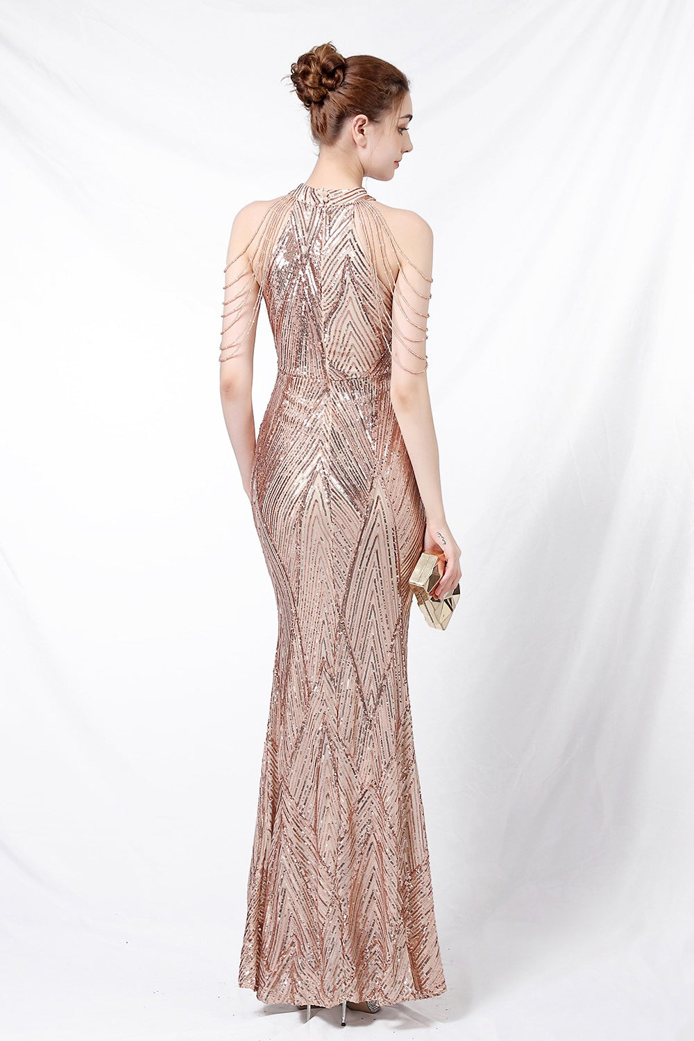 Vestido de fiesta maxi con lentejuelas, escote halter y corte de sirena