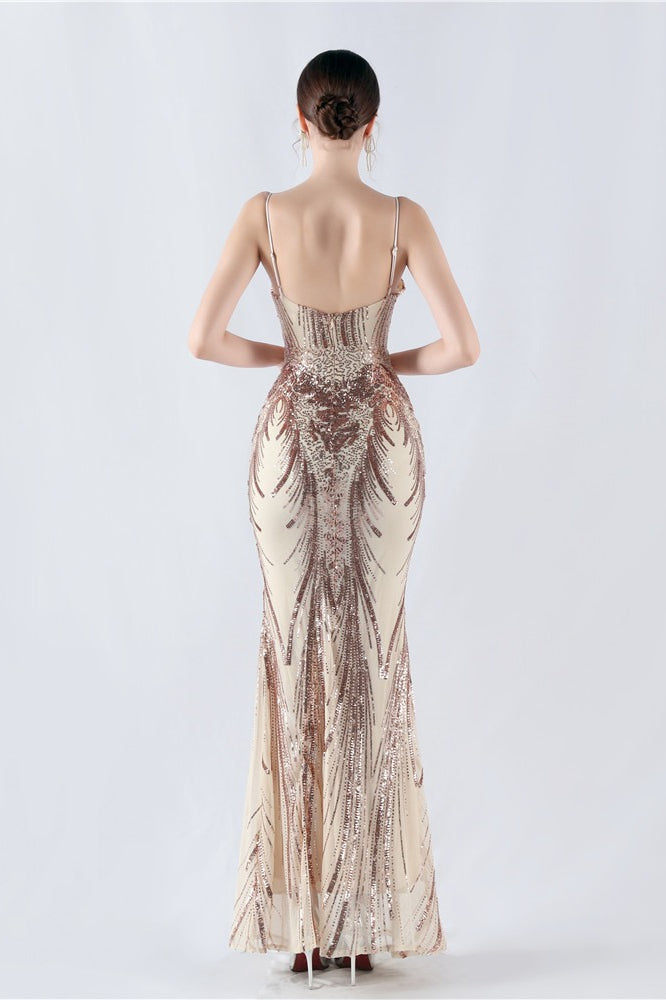 Vestido formal con lentejuelas bordadas y varillas