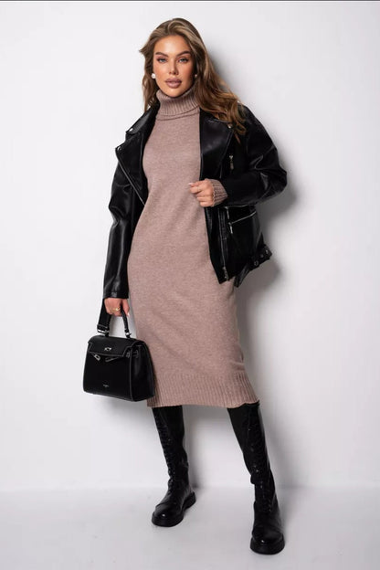 Vestido suéter de cuello alto holgado