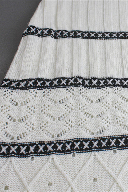 Vestido de punto con tirantes finos y abertura