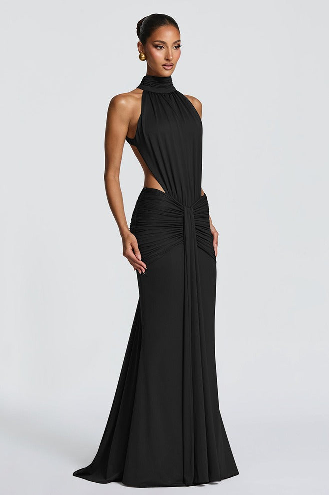 Maxivestido sofisticado con cola de sirena y espalda descubierta
