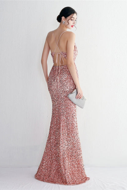 Elegante vestido de fiesta de terciopelo con lentejuelas