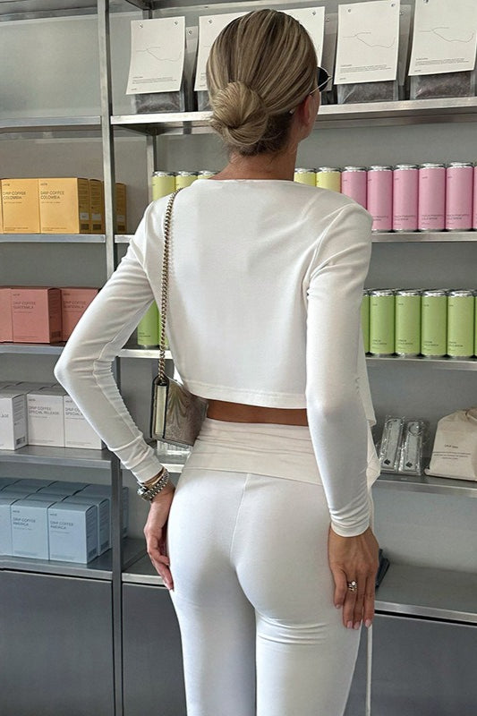 Conjunto de dos piezas de corbata sólida elegante y acampanada de tiro alto