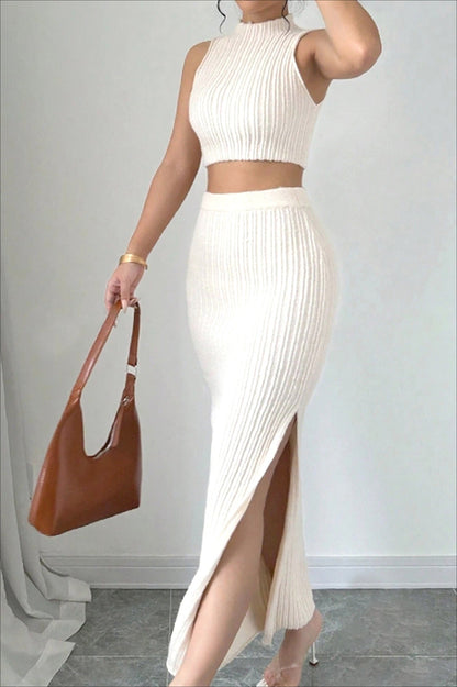 Top de punto y vestido de punto con falda dividida