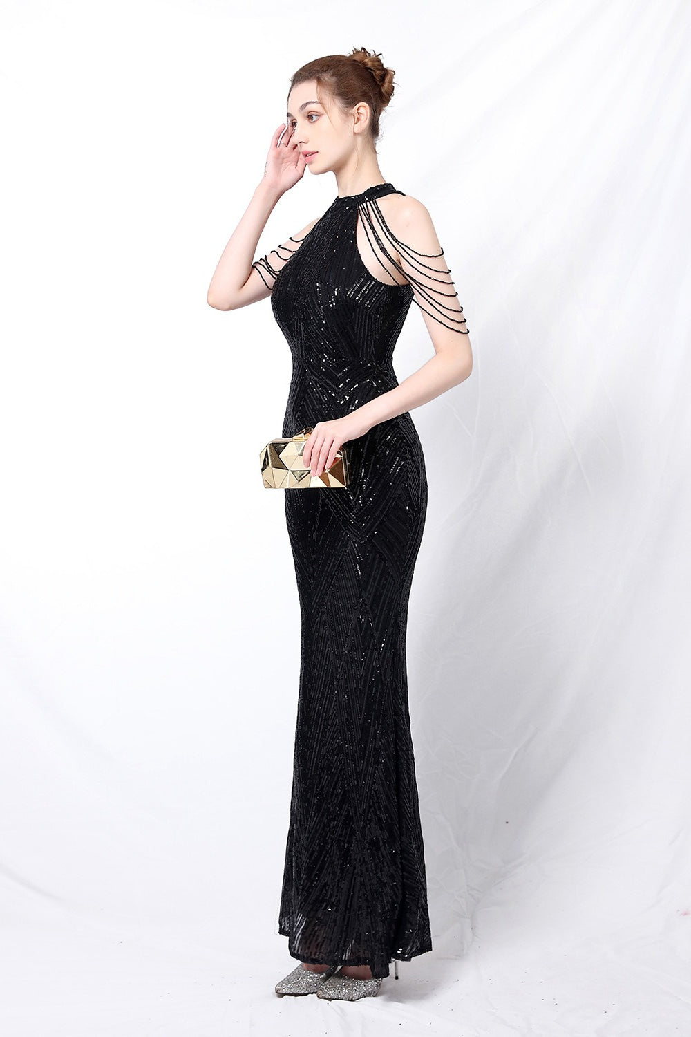 Vestido de fiesta maxi con lentejuelas, escote halter y corte de sirena