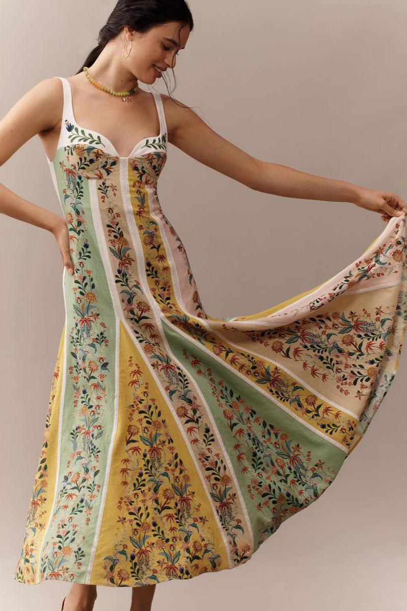 Vestido bohemio halter con estampado floral