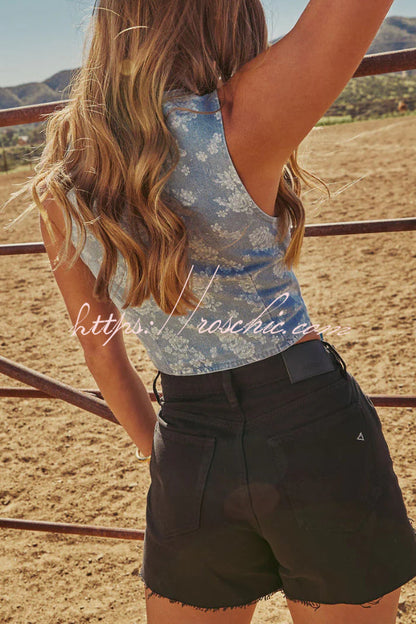Stylish V-neck Sleeveless Slim-fit Zip-up Denim Vest