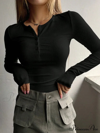 buttoned top U-neck long-sleeved knitted for women