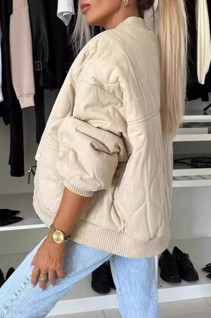 Abrigo acolchado liso casual con botones
