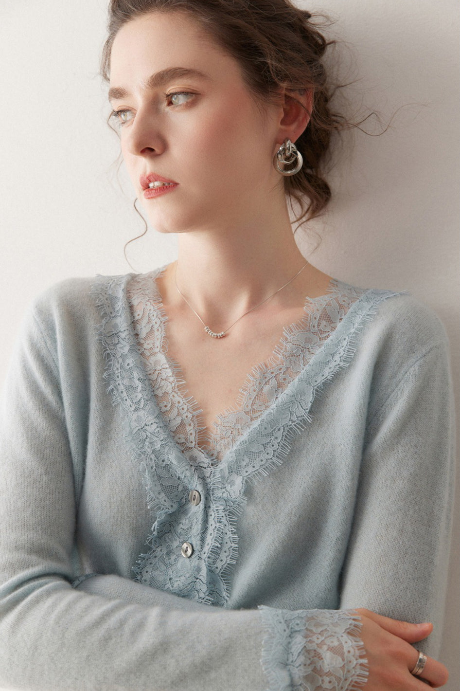 Cashmere Lace-Trimmed V-Neck Knit Cardigan