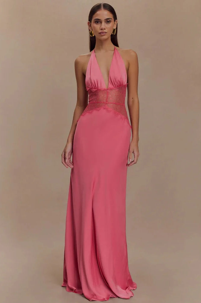 Vestido bohemio halter sin espalda con retazos de encaje