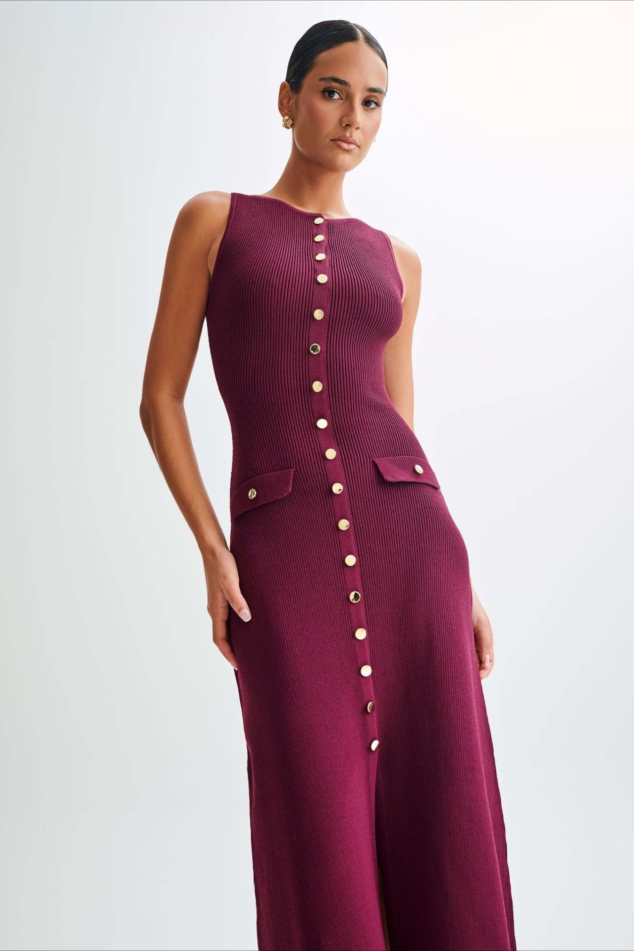 Vestido de punto entallado sin mangas