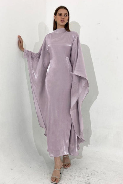Vestido midi estilo bata sedoso, vaporoso y suelto