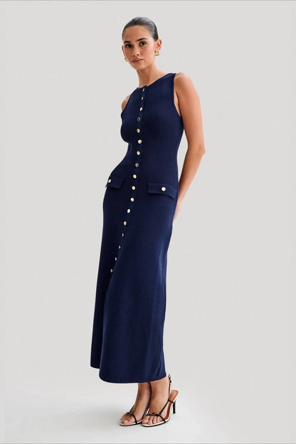 Vestido de punto sin mangas con cuello redondo