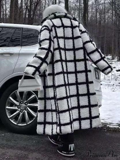 Checkered Button Graceful Sherpa Jacket
