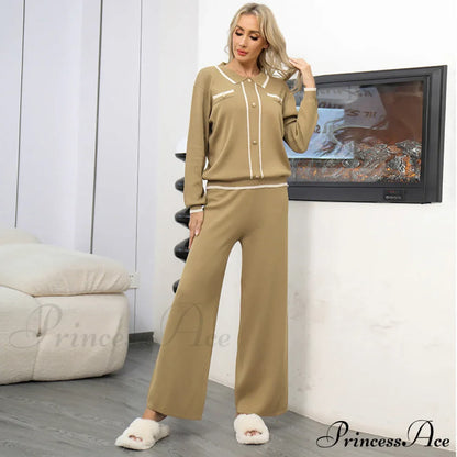 Collar Buttoned Loose Knit Suit