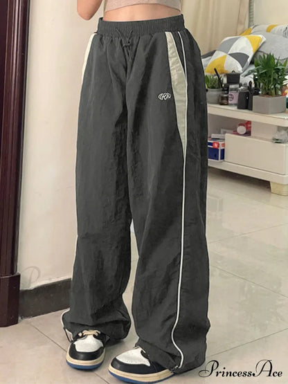 Sleek High-Waist Tailored Pant