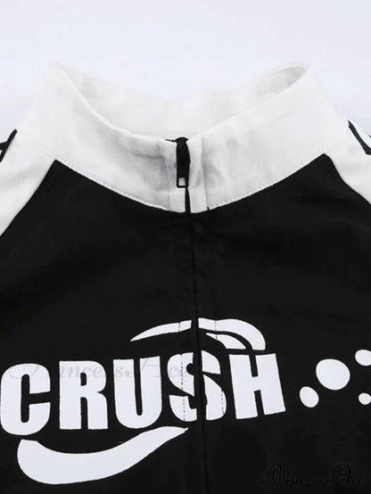 Contrasting Trim Graceful Vintage Crop Top