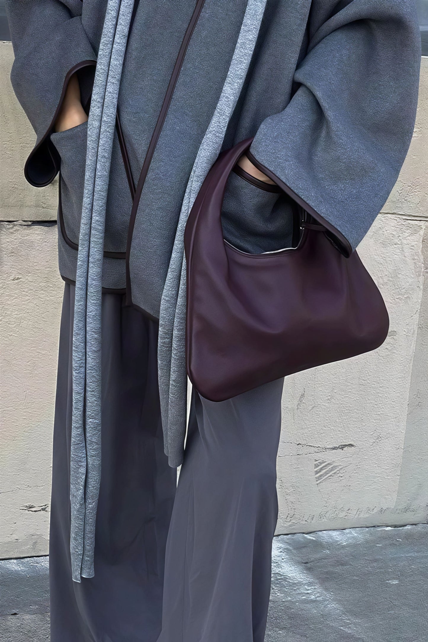 Abrigo con cinturón, de dos tonos y piel, elegante