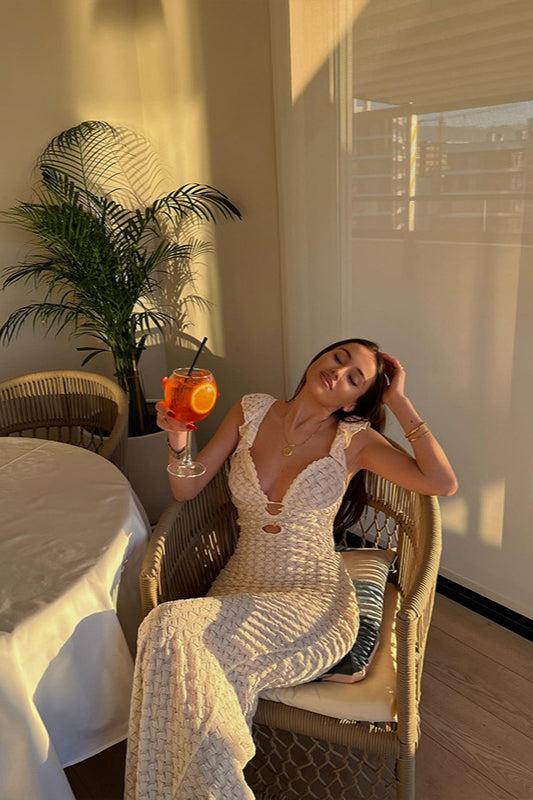 Vestido bohemio sin espalda con cuello en V y cordones