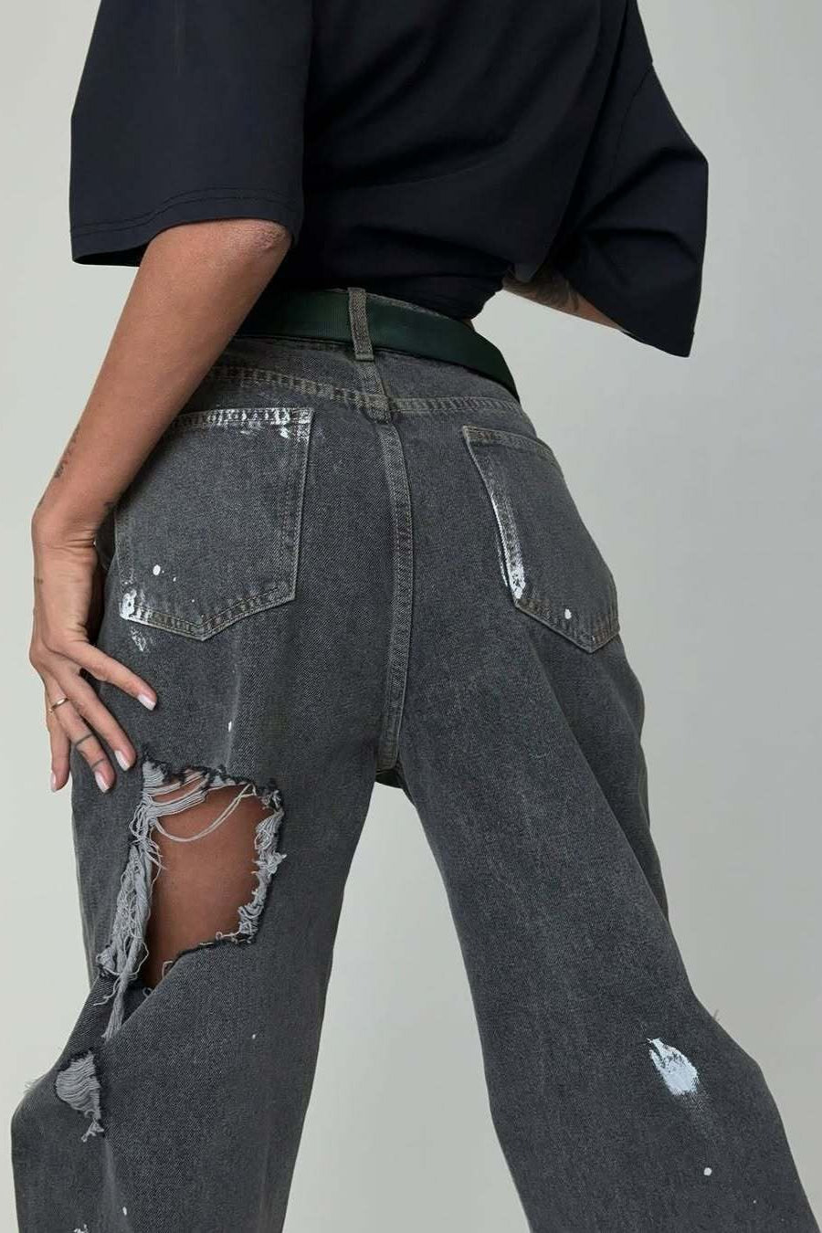 Graffiti Distressed Loose Straight Leg Jeans