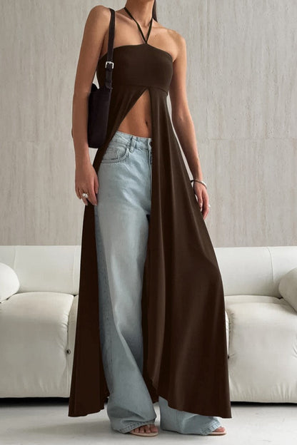Blusa entallada halter fluida con abertura versátil