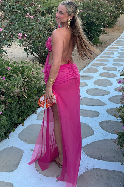 Vestido largo con aberturas, lazo en la cintura y cuello halter transparente