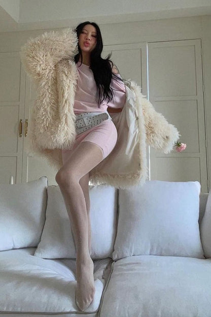 Minivestido Asimétrico de Manga Larga con Capas y Cintura Ajustada
