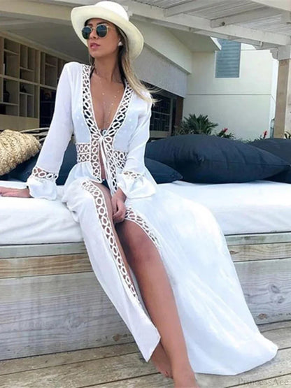 Pareo de bikini calado con cuello en V pronunciado