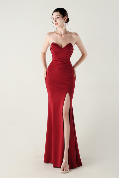 Vestido de fiesta plisado palabra de honor con escote corazón