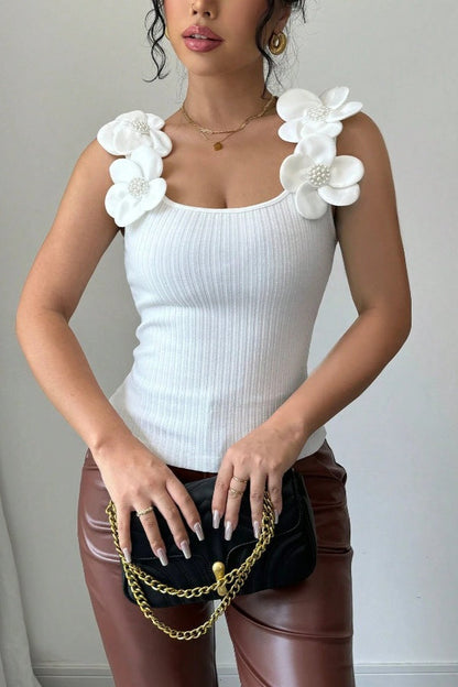 Top de punto con aplique floral