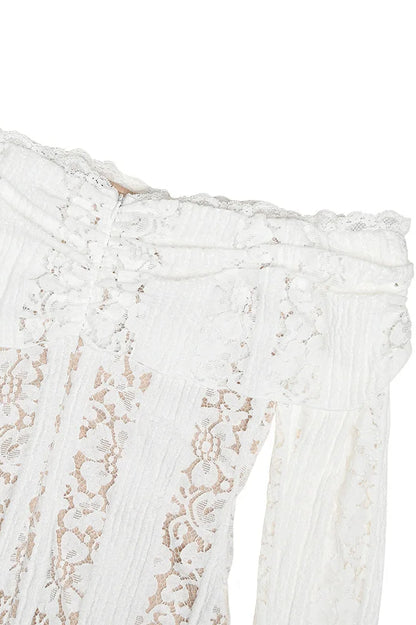Vestido Boho de Encaje Ajustado con Hombros Descubiertos