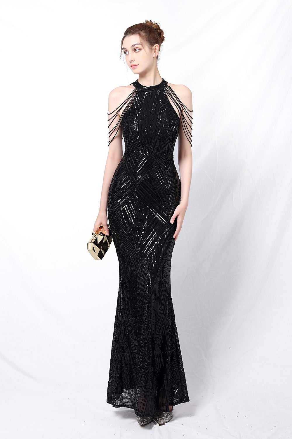 Vestido de fiesta maxi con lentejuelas, escote halter y corte de sirena